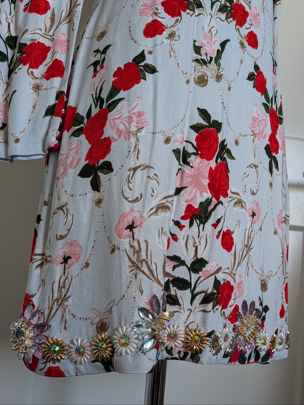 NWT TopShop Light Blue Red Pink Rose Skater Beaded Jewel Floral Dress 4 - Picture 6 of 14